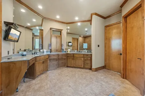 9453 Deer Path Lane Magnolia TX 77354