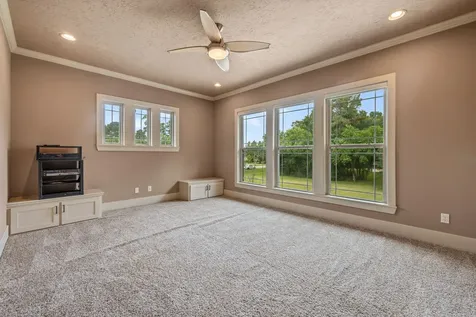 9453 Deer Path Lane Magnolia TX 77354