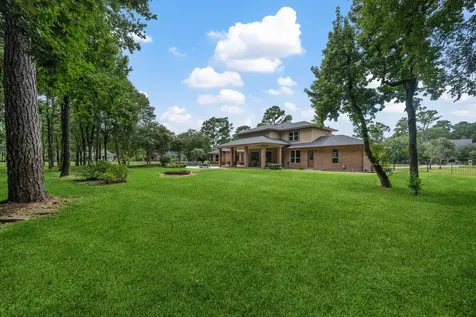 9453 Deer Path Lane Magnolia TX 77354