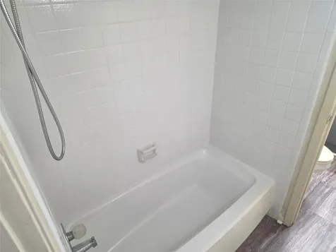 3025 Walnut Bend Lane 21 Houston TX 77042