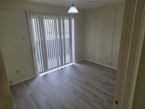 3025 Walnut Bend Lane 21 Houston TX 77042