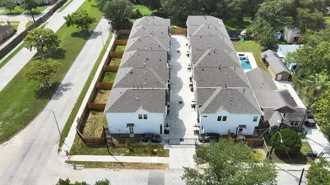 5507 Beall Street A Houston TX 77091