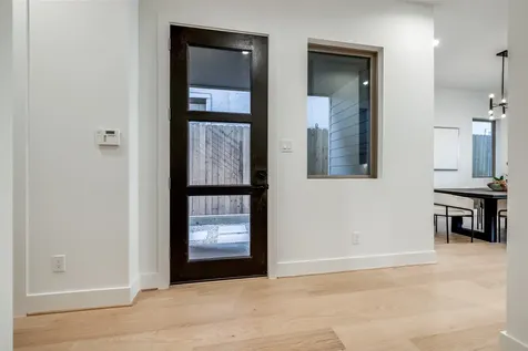 3909 Driscoll Street Houston TX 77098