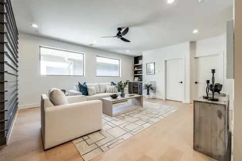 3909 Driscoll Street Houston TX 77098