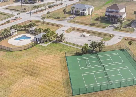 18307 Warrior Road Galveston TX 77554