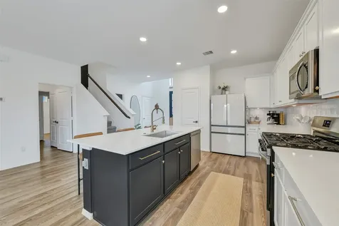 2001 Penwern Alley Lane League City TX 77573