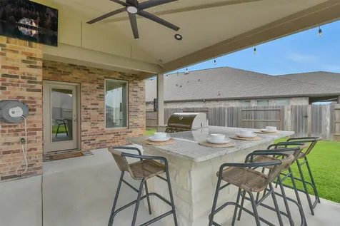 2001 Penwern Alley Lane League City TX 77573