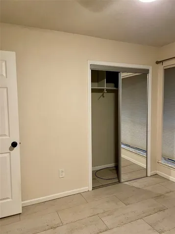 5005 Georgi Lane 14 Houston TX 77092