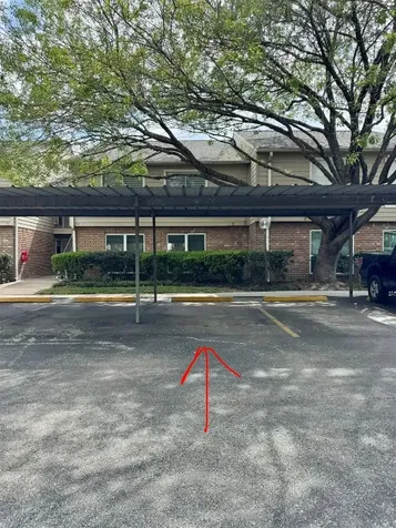 5005 Georgi Lane 14 Houston TX 77092