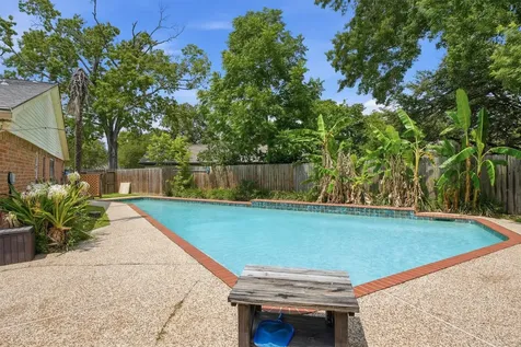 16346 Havenpark Court Houston TX 77059