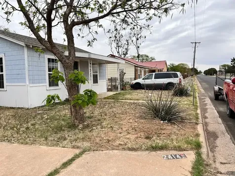 2414 Baylor Street Lubbock TX 79415