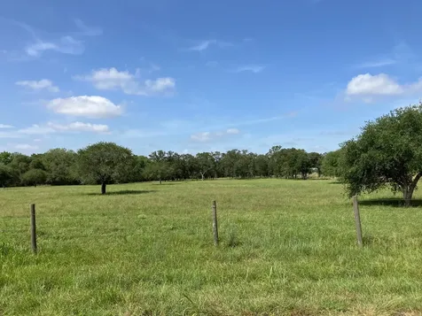 6800 Waldeck Cemetery Road Round Top TX 78954
