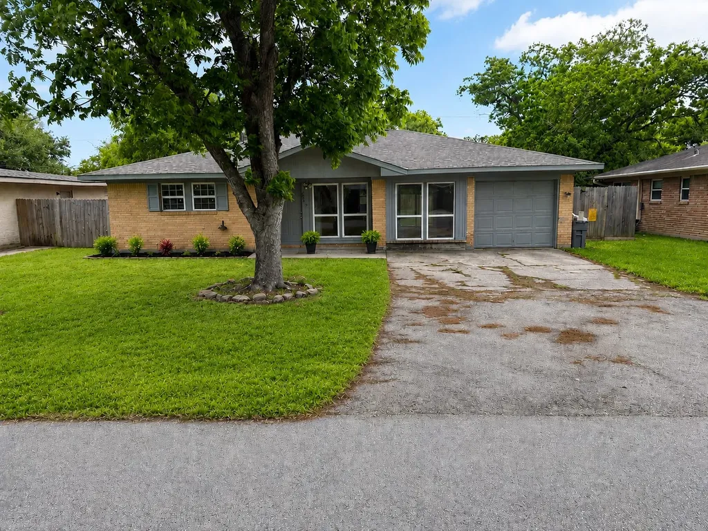 505 Moody Avenue League City TX 77573