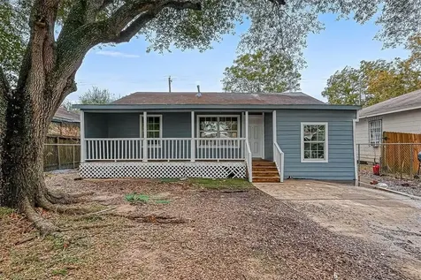 7028 Saint Augustine Street Houston TX 77021