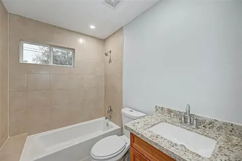 7028 Saint Augustine Street Houston TX 77021