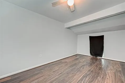 7028 Saint Augustine Street Houston TX 77021