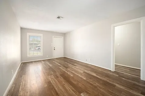 10406 Wiggins Street Houston TX 77029
