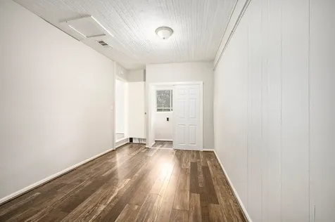 10406 Wiggins Street Houston TX 77029