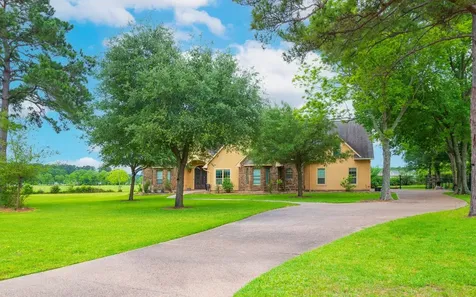 10863 Bourbon Street Willis TX 77318
