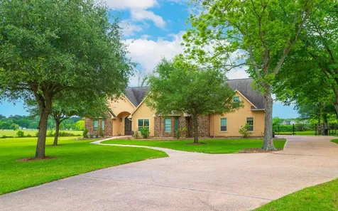 10863 Bourbon Street Willis TX 77318