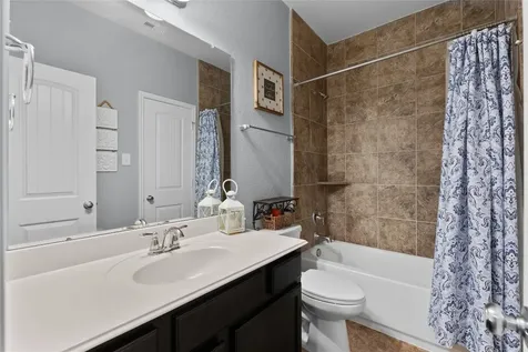 4224 Walnut Bend Drive Friendswood TX 77546