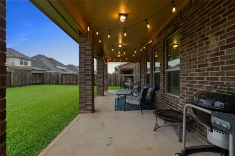 4224 Walnut Bend Drive Friendswood TX 77546