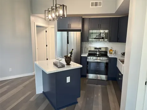 111 Dunbar Estates Drive 104 Friendswood TX 77546