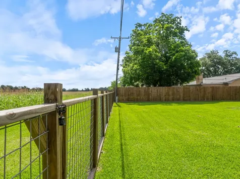3925 Heatherglen Street Bay City TX 77414
