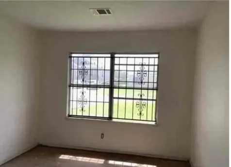 4721 Paradise Lane Houston TX 77048