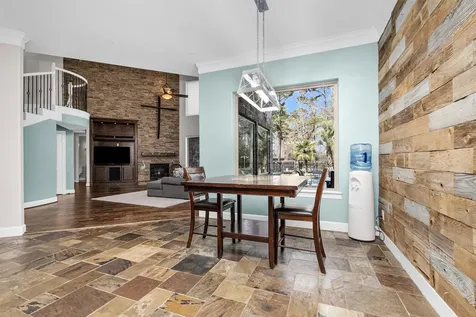 11018 Lake Windcrest Magnolia TX 77354
