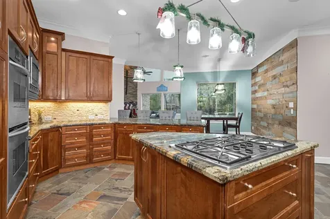 11018 Lake Windcrest Magnolia TX 77354