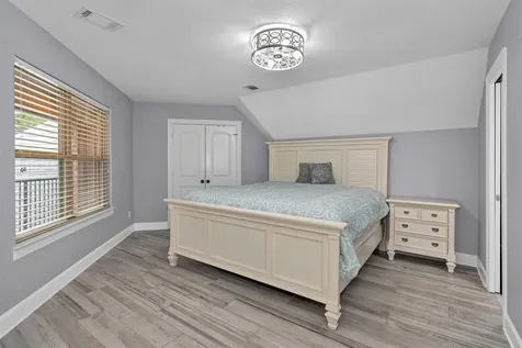 11018 Lake Windcrest Magnolia TX 77354