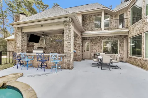 11018 Lake Windcrest Magnolia TX 77354