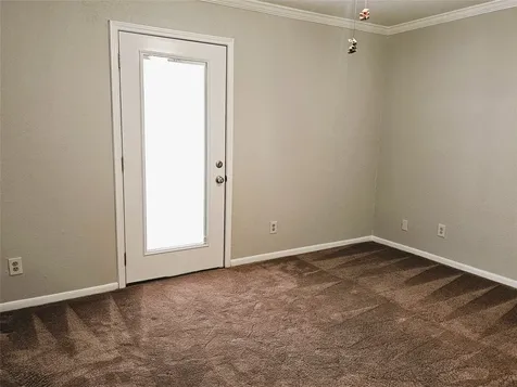 6111 Beverly Hill Street 38 Houston TX 77057