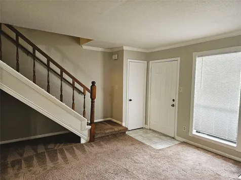 6111 Beverly Hill Street 38 Houston TX 77057