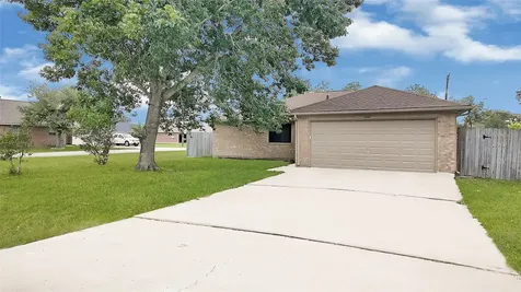 830 S 6th Street La Porte TX 77571
