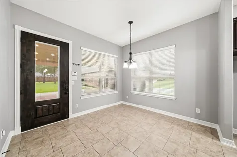 17552 Country Meadow Magnolia TX 77355
