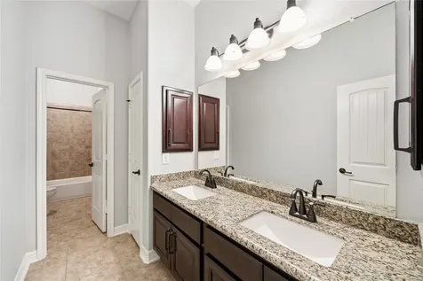 17552 Country Meadow Magnolia TX 77355