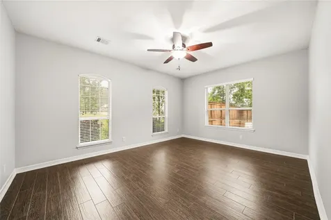 17552 Country Meadow Magnolia TX 77355