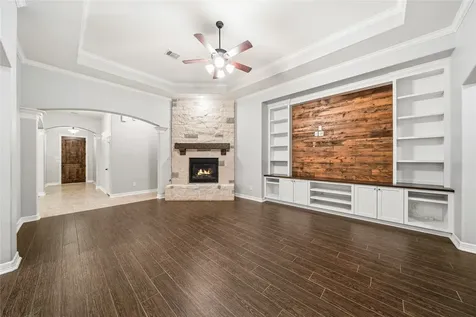 17552 Country Meadow Magnolia TX 77355