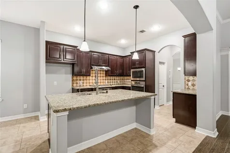 17552 Country Meadow Magnolia TX 77355