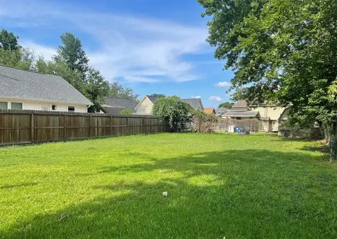 2114 Chestnut Street Houston TX 77009