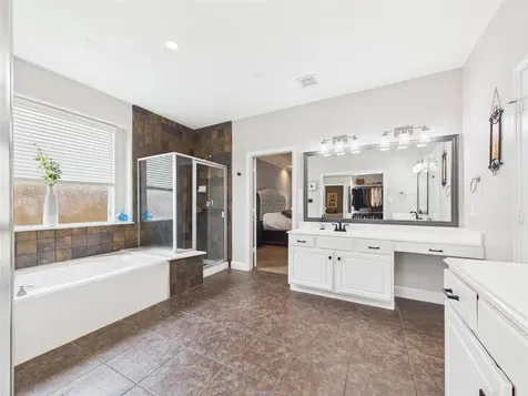 1504 Hickory Bend Court Pearland TX 77581
