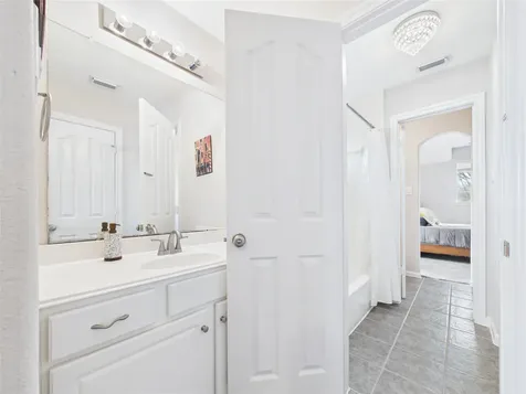 1504 Hickory Bend Court Pearland TX 77581