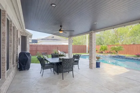 1504 Hickory Bend Court Pearland TX 77581