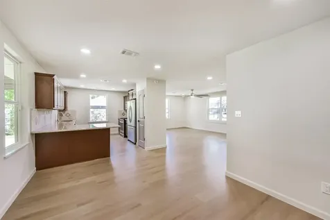 320 S Jamison Street La Porte TX 77571