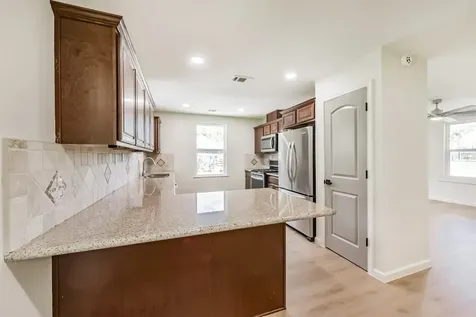 320 S Jamison Street La Porte TX 77571