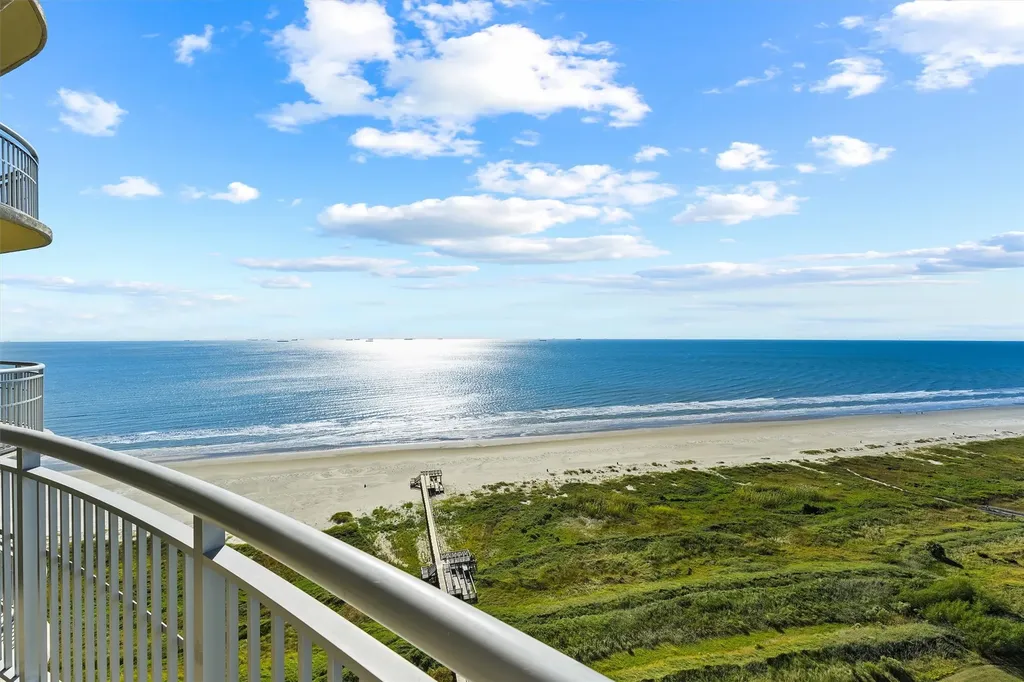 801 E Beach Drive Tw2008 Galveston TX 77550