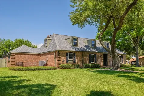 1517 19th Avenue N Texas City TX 77590
