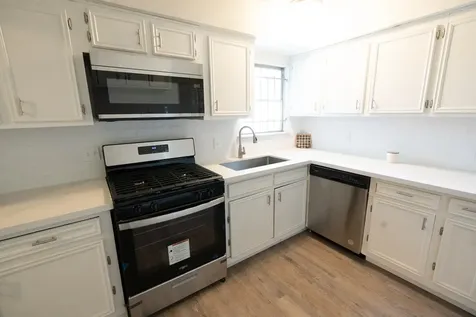 5631 Westover Street Houston TX 77033